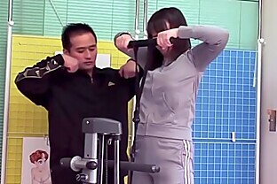 Japanese Babe Gets Fucked by Small Cock