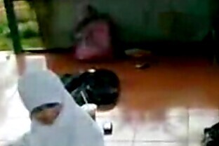Peeking on High School Hijab Girl Caught Being Perverted