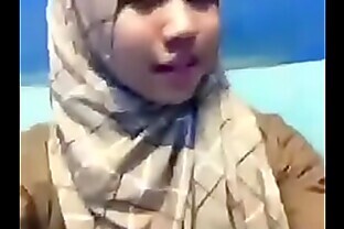 Malay Hijab Show